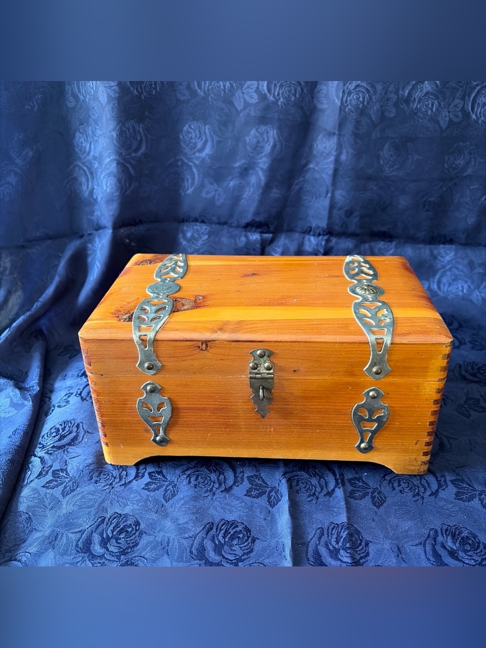 VTG McGraw Cedar Wood Trinket Box W/Decorative Metal Straps And Handles